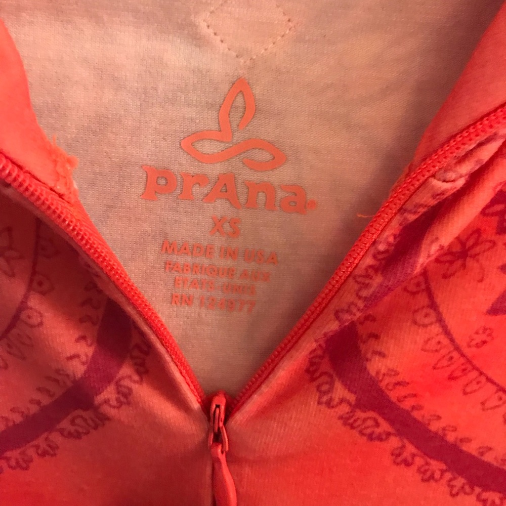 Dri-fit pullover